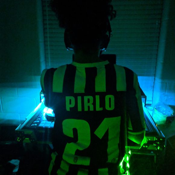 Meet your Posher, Katia - Picture 1 of 1